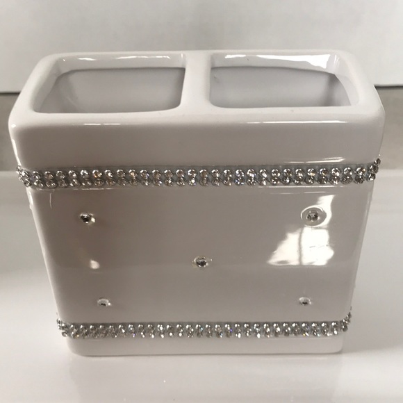 Bella Lux Luxury Bathroom Dual Toothbrush Holder